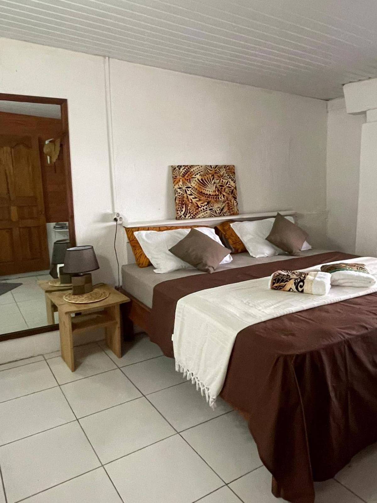 Fare Ahonu Beach House Mahina Exterior foto